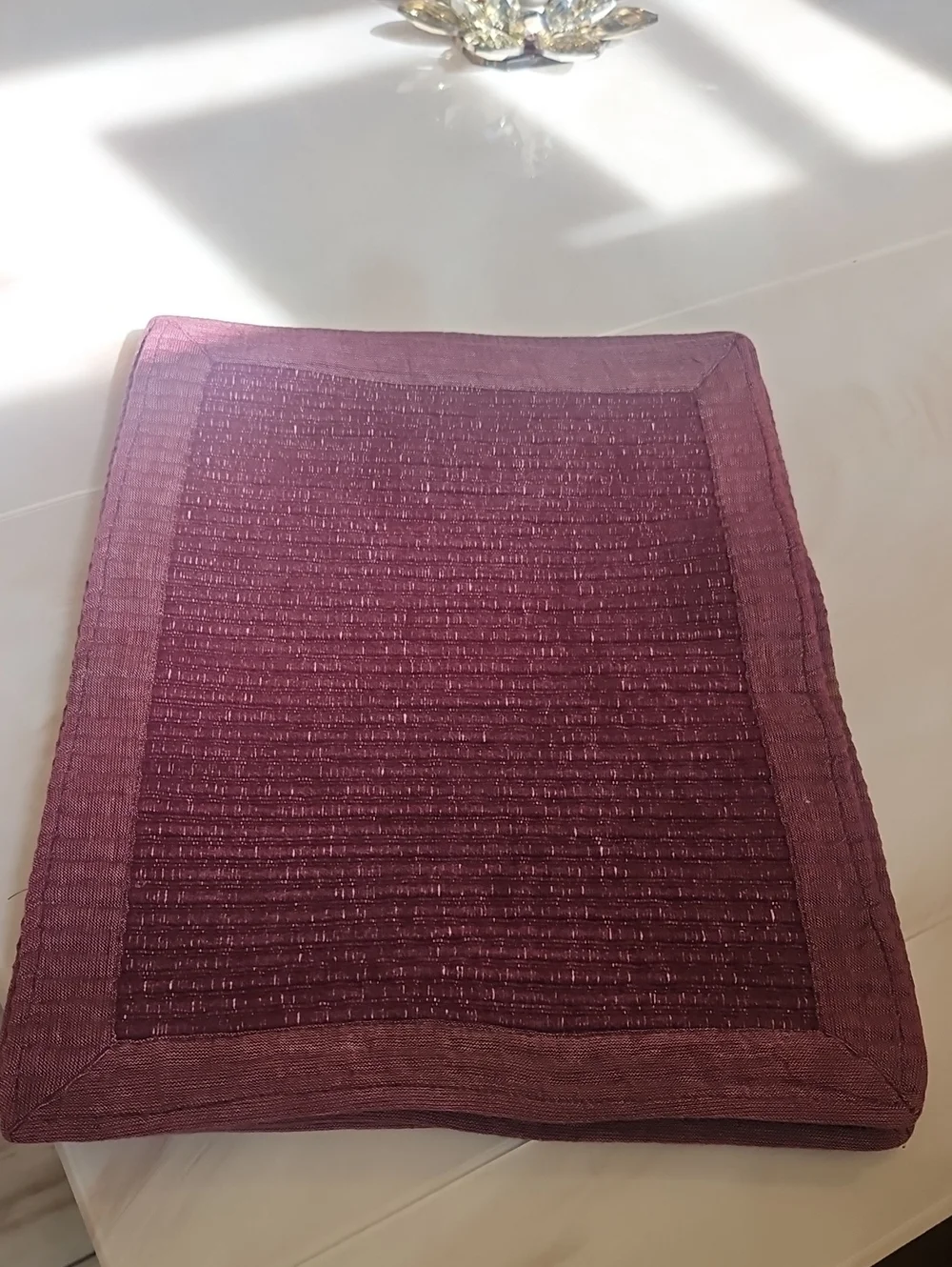 Set Of Placemats Wine Color Different On Each Side 5 Pieces